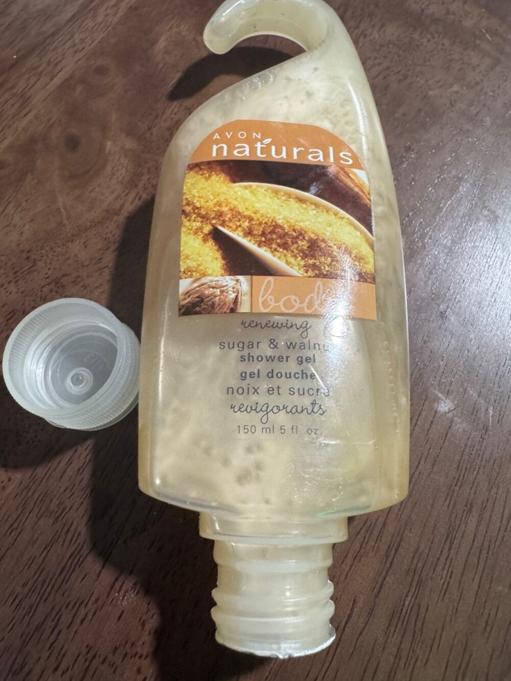 Avon naturals renewing shower gel “sugar & walnut”